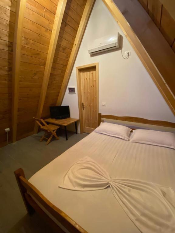 Windmill Shkodra Villa'S & Gesthouse المظهر الخارجي الصورة